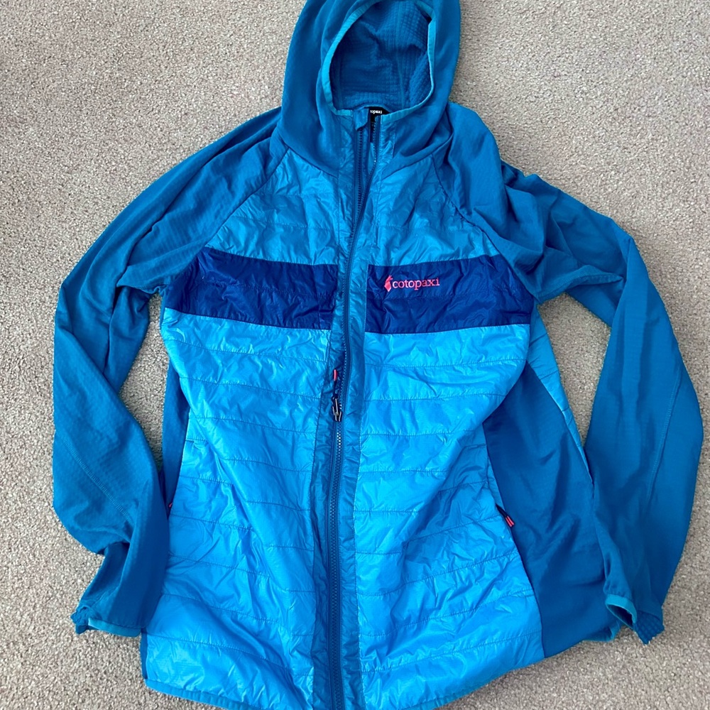 Cotopaxi Capa Hybrid Blue Hooded Jacket